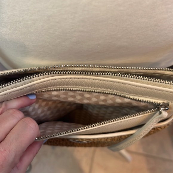 🌺Brighton Kari Messenger Bag🌺 - Picture 15 of 16